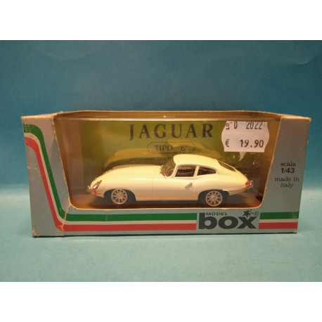 Jaguar E Inglese Bianco Die Cast Model Art 8440 1/43 Model Box