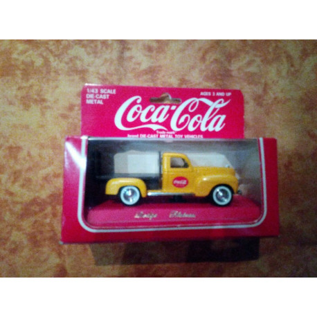 Coca Cola Die Cast Metal Toy Vehicles Dodge Plateau 1/43 Solido Vintage