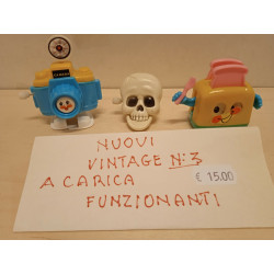 Personaggi a Carica 3 Pezzi Macchina fotografica, Teschio, Tostapane Vintage