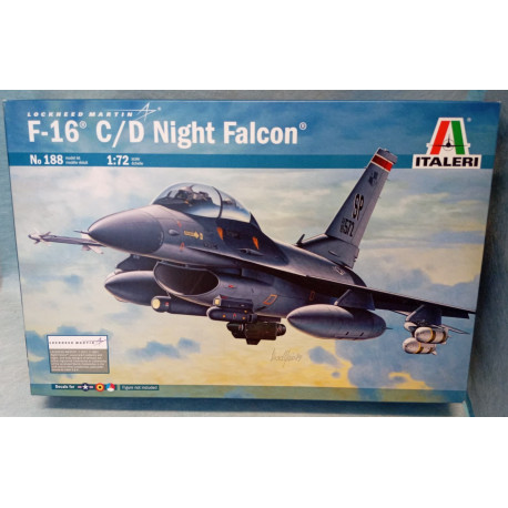 ITALERI 188 F-16 C/D Night Falcon 1:72 Model Kit Aereo Jet Militare Nuovo MIB