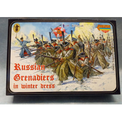 STRELETS 1:72 M011 Russian Grenadiers Winter Napoleonic Granatieri Russi