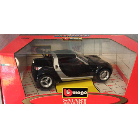 Bburago Smart Roadster Bburago Nera 1:18 Diamond Collection MINT