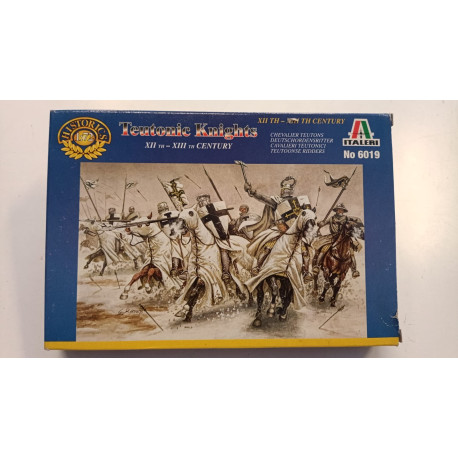 Italeri 6019 Teutonic Knights XII-XIII Century 1/72 Soldatini Cavalieri Nuovi