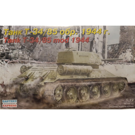 Russian T34/85 mod 44  WWII Plastic Model Kit Eastern 72055