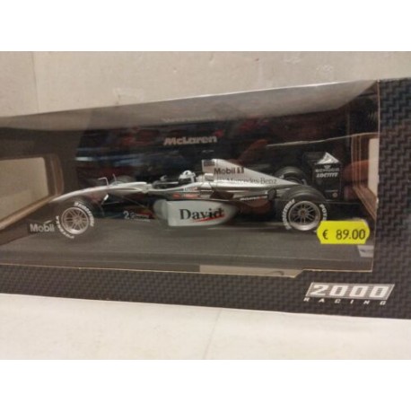 McLaren F1 MP4-15 David Coulthard 2000 26740 1/18 Hot Wheels Mattel
