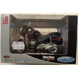 Carabinieri Moto BMW R1100 RT - 1:18 Die Cast Metal WELLY