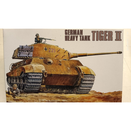 German Heavy Tank Tiger II Fujimi Plastic Model Kit 1/76 N°76001