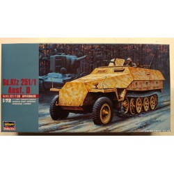 Sd.Kfz 251/1 D Half Track Germany WW2 - Model Plastic Kit 1:72 Hasegawa Mt44