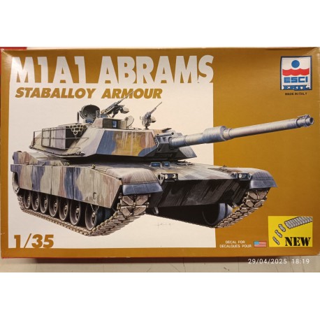 M1 A1 Abrams Staballoy Armour Tank Plastic model Kit 1/35 Esci Ertl 5021