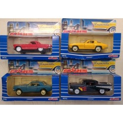 Lotto Majorette - 4 automobili Americane serie Legends (nuove) scala ca 1:30