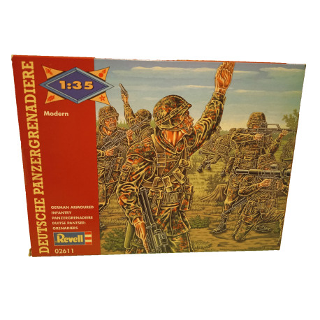 Modern German Panzergrenadiers - Plastic Figures - 1/35 - Revell 02611 Soldatini