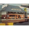 Stazione del Villaggio in kit di montaggio - H0 in plastica REVELL 1/87 cod.2000