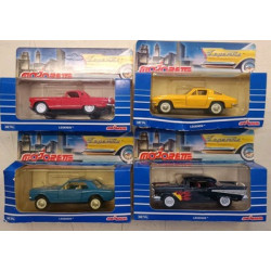 Lotto Majorette - 4 automobili Americane serie Legends (nuove) scala ca 1:30