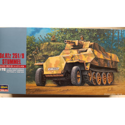 Sd.Kfz 251/9 Stummel Germany WW2 - Model Plastic Kit 1:72 Hasegawa Mt46
