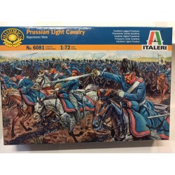 Prussian Light Cavalry Napoleonic Wars Figures 17 Soldiers 1/72  N°6081 Italeri