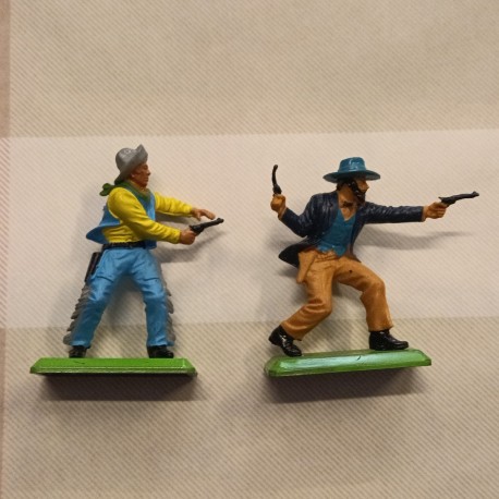 SOLDATINI BRITAINS DEETAIL lotto Due Cowboys 1971 base quadrata Made in England
