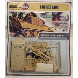 German Panther Tank WWII series 1 ed80 - Scala H0/00 Plastic Model Kit Airfix