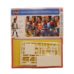 French Grenadier Of Napoleon Imperial Guard Plastic Model Kit Airfix 54 mm.