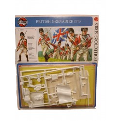 American Revolution British Grenadier Plastic Model Kit Airfix 54 mm.