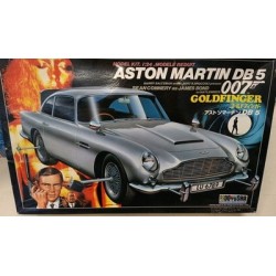 007 James Bond Aston Martin DB5 + 2 Figure 1/24 Doyusha 