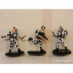 Britains Bundle TRE Soldati Inglesi '90 INVERNALI 1/32 Base in Metallo 1992 A