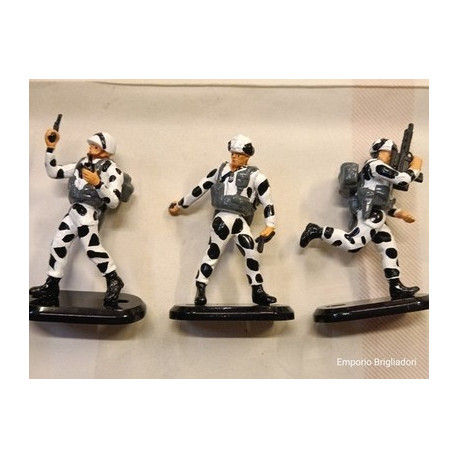 Britains Bundle TRE Soldati Inglesi '90 INVERNALI 1/32 Base in Metallo 1992 B