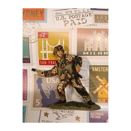 Fanteria Tedesca Elite 1944 - Ardenne WW2 1/32 SOLDATINO dipinto a mano Metallo