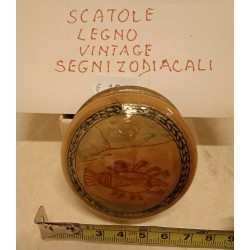 Scatola Apribile in Legno tipo Matrioska Segno zodiacale Scorpione Vintage