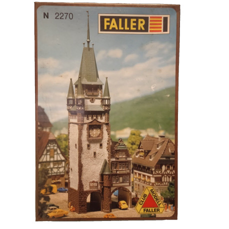 St. Martin's Gate at Freiburg Art 2270 Scala N Modellismo Ferroviario Faller New