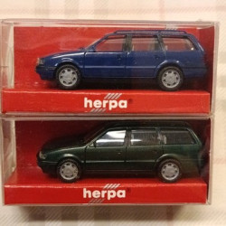 Volkswagen VW Passat GL VARIANT - DUE COLORI - plastic model - 1/87 H0 - Herpa