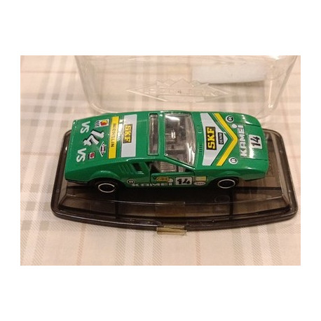 DE TOMASO MANGUSTA die-cast metal model 1/43 PILEN (AHC)