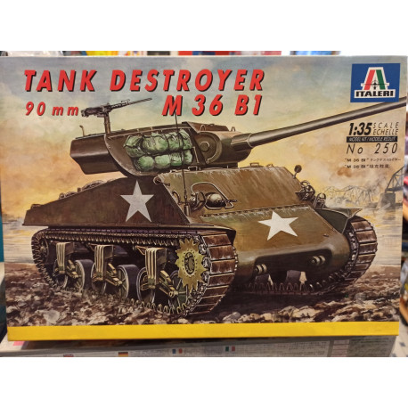 M36 B1 Tank Destroyer 90 mm Plastic Model Kit Scala 1:35  N 250 Italeri