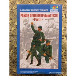 German Panzer Division (1939) WWII p.1 - Plastic Model Kit 1:35 Trumpeter 00402
