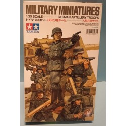 Military Miniatures German Artillery Troops Scala 1/25 N 35031 Tamiya